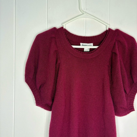 Tsesay 100% Cashmere Puff Sleeve Sweater Short Sleeve Size Small Fall Magenta - Picture 2 of 7
